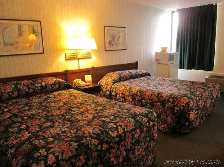 Red Carpet Inn Fanta Suites Hotel Greenwood Exterior foto
