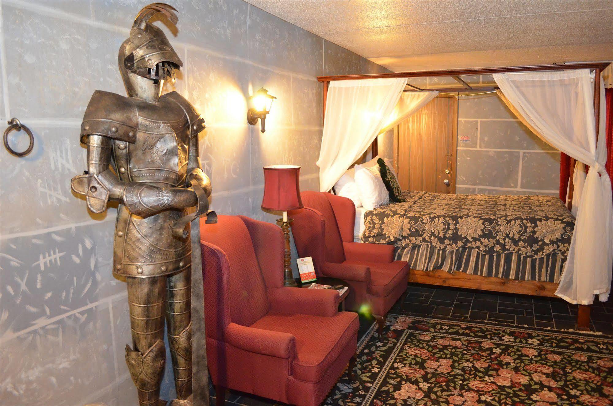 Red Carpet Inn Fanta Suites Hotel Greenwood Exterior foto
